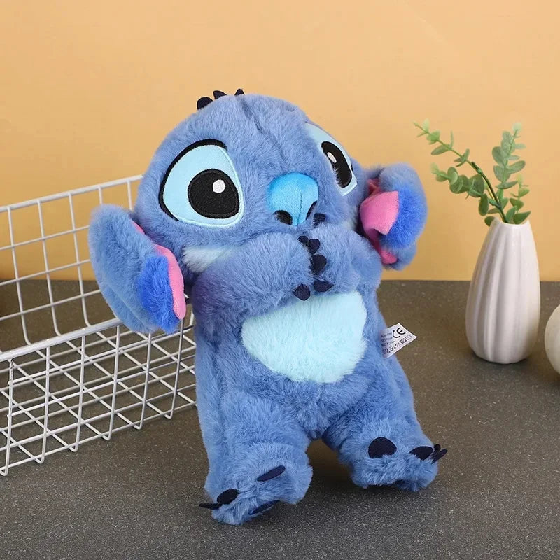 El Guardián de Sueños: Muñeco de Peluche Stitch